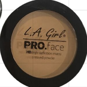 FREE WITH ANY PURCHASE:  PRO Face HD Matte Pressed Powder - Buff